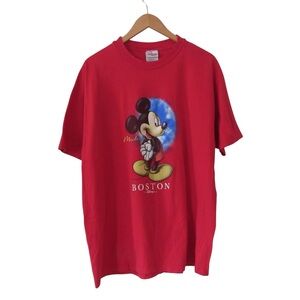 The Disney Store Boston Red T-shirt XL Mickey Mouse Short Sleeves Crewneck